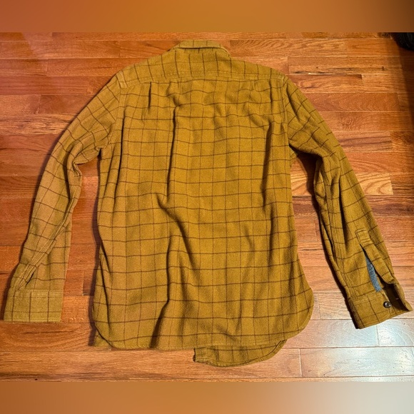 Wallace and Barnes Flannel Shirt - Picture 2 of 5